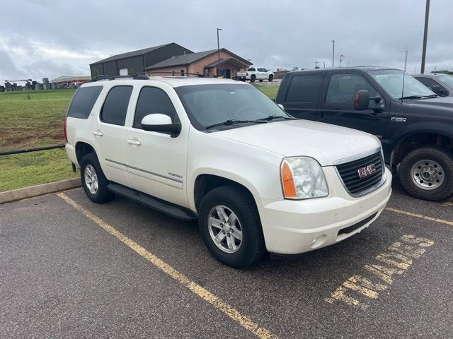 2011 GMC Yukon 4WD SLT's photo