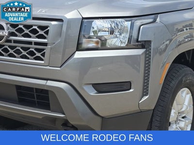 2022 Nissan Frontier SV