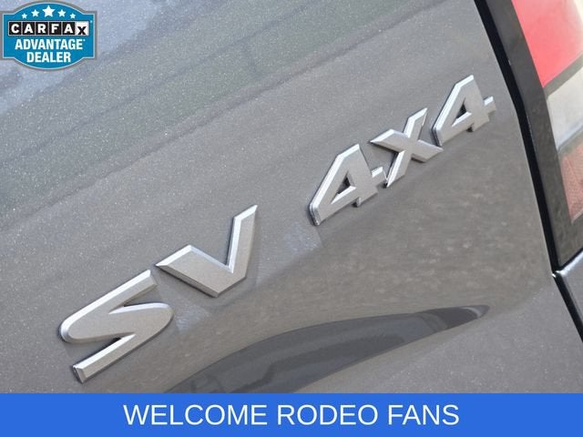2022 Nissan Frontier SV