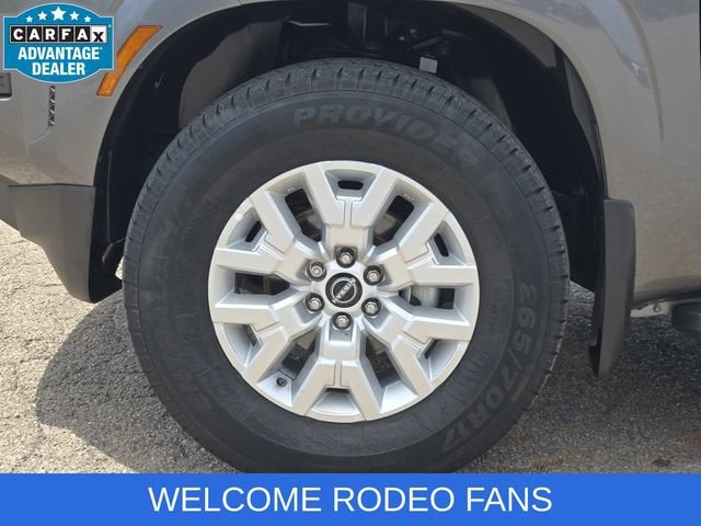 2022 Nissan Frontier SV