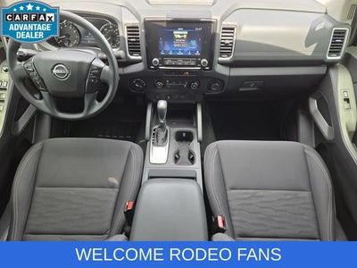2022 Nissan Frontier SV