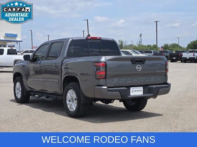 2022 Nissan Frontier SV