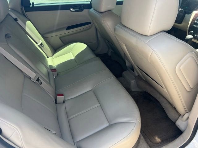 2011 Chevrolet Impala LT Retail