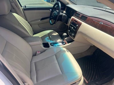 2011 Chevrolet Impala LT Retail