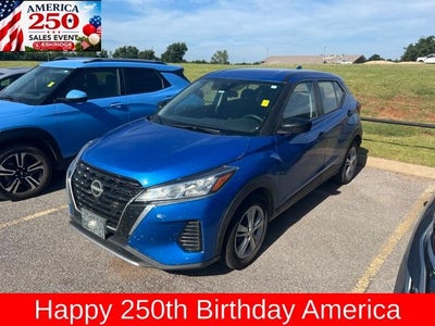 2024 Nissan Kicks S