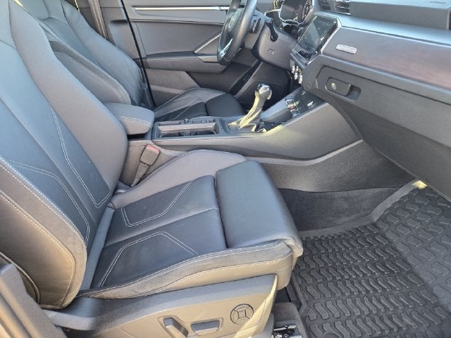 2021 Audi Q3 S line Premium Plus